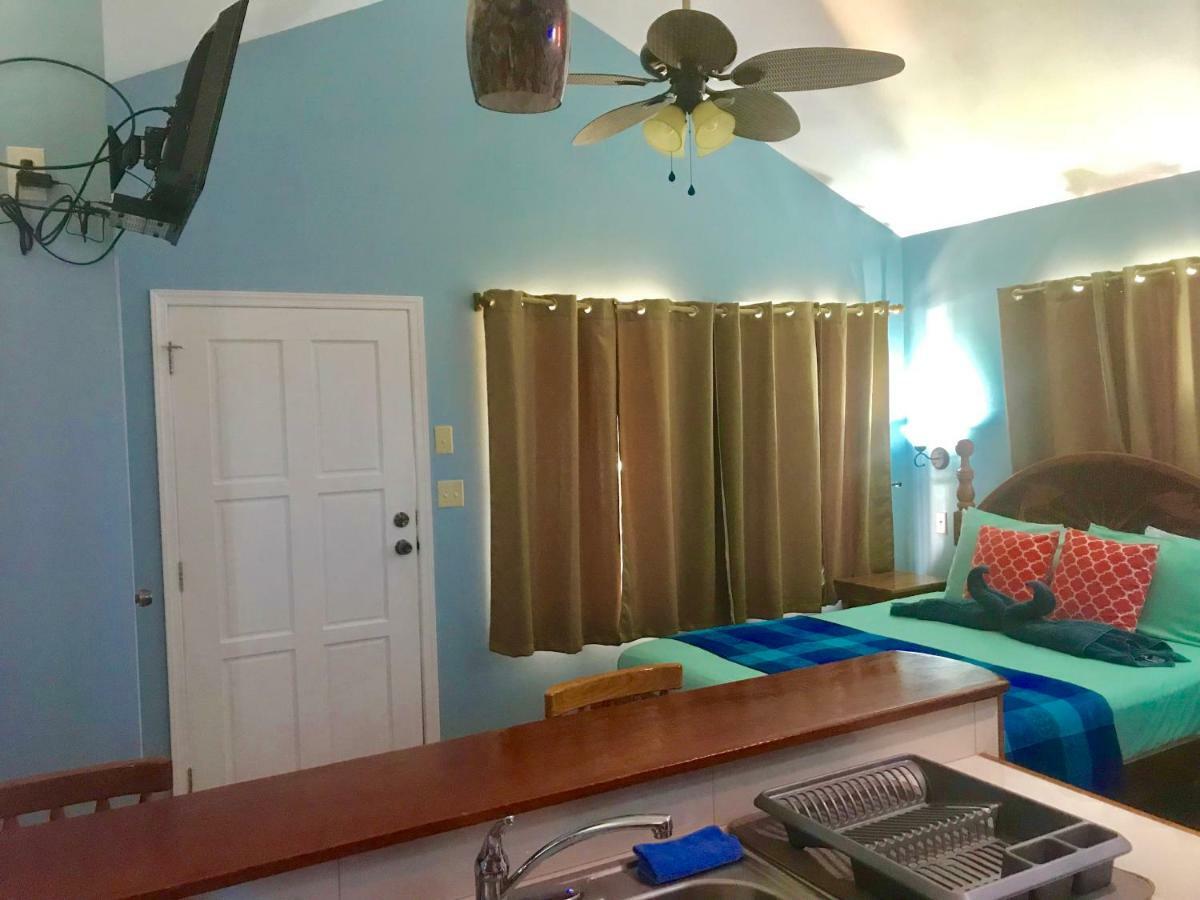 Tilt-Ta-Dock Resort Belize Corozal Town Esterno foto